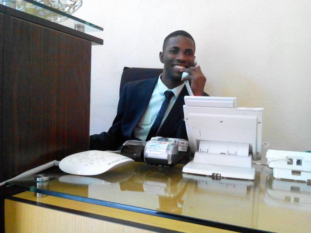 Downtown Royal Hotel Ikeja Luaran gambar