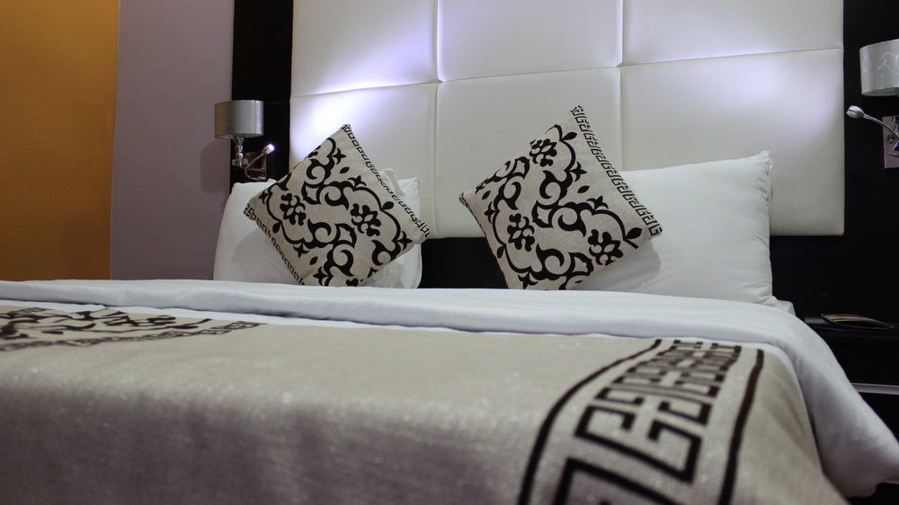 Downtown Royal Hotel Ikeja Luaran gambar