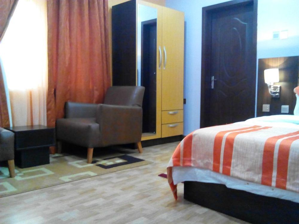 Downtown Royal Hotel Ikeja Luaran gambar