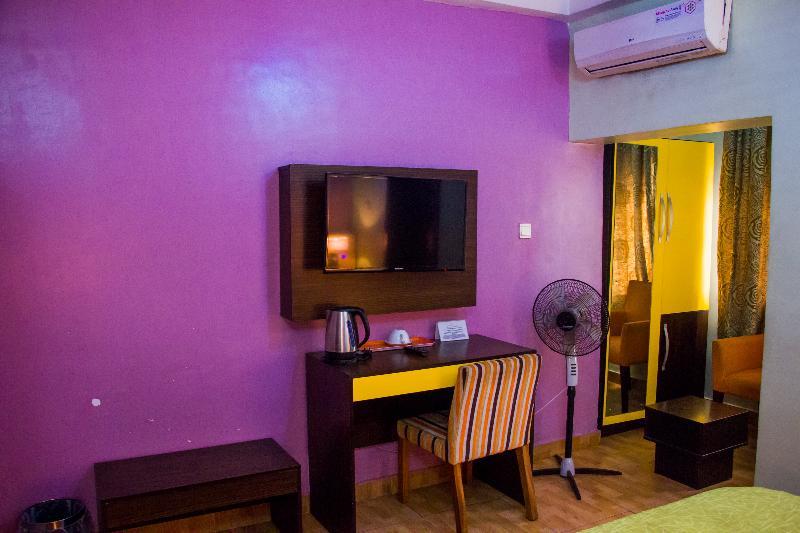 Downtown Royal Hotel Ikeja Luaran gambar